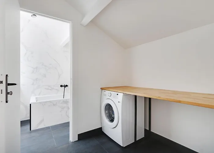 Pick A Flat's In La Chapelle - Impasse Du Cure *