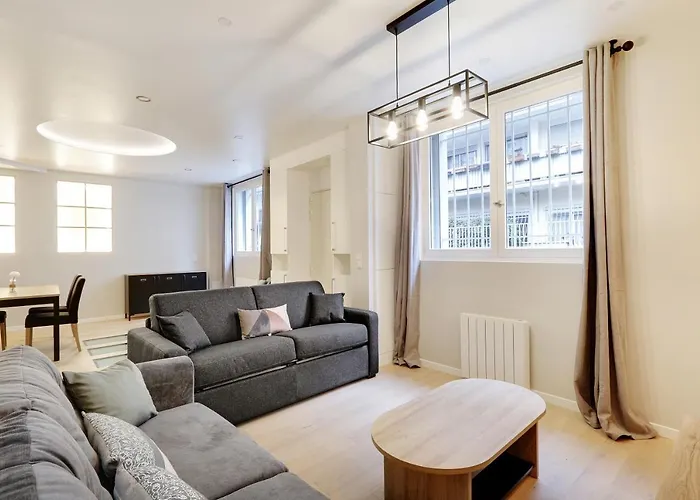 Апартаменты Pick A Flat's In La Chapelle - Impasse Du Cure Париж